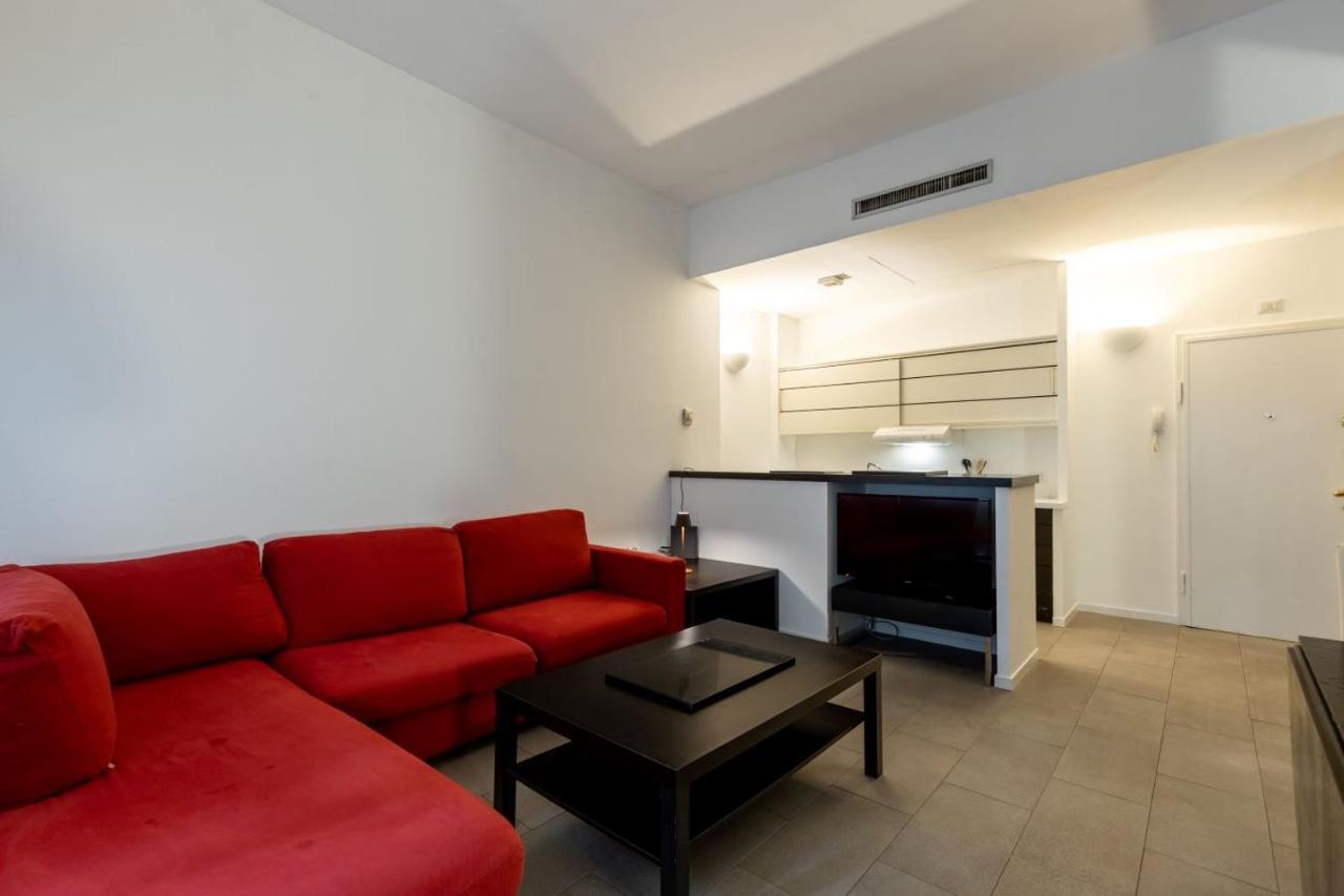 Apartment In Brera-Fatebenefratelli-Porta Nuova-Milano 외부 사진
