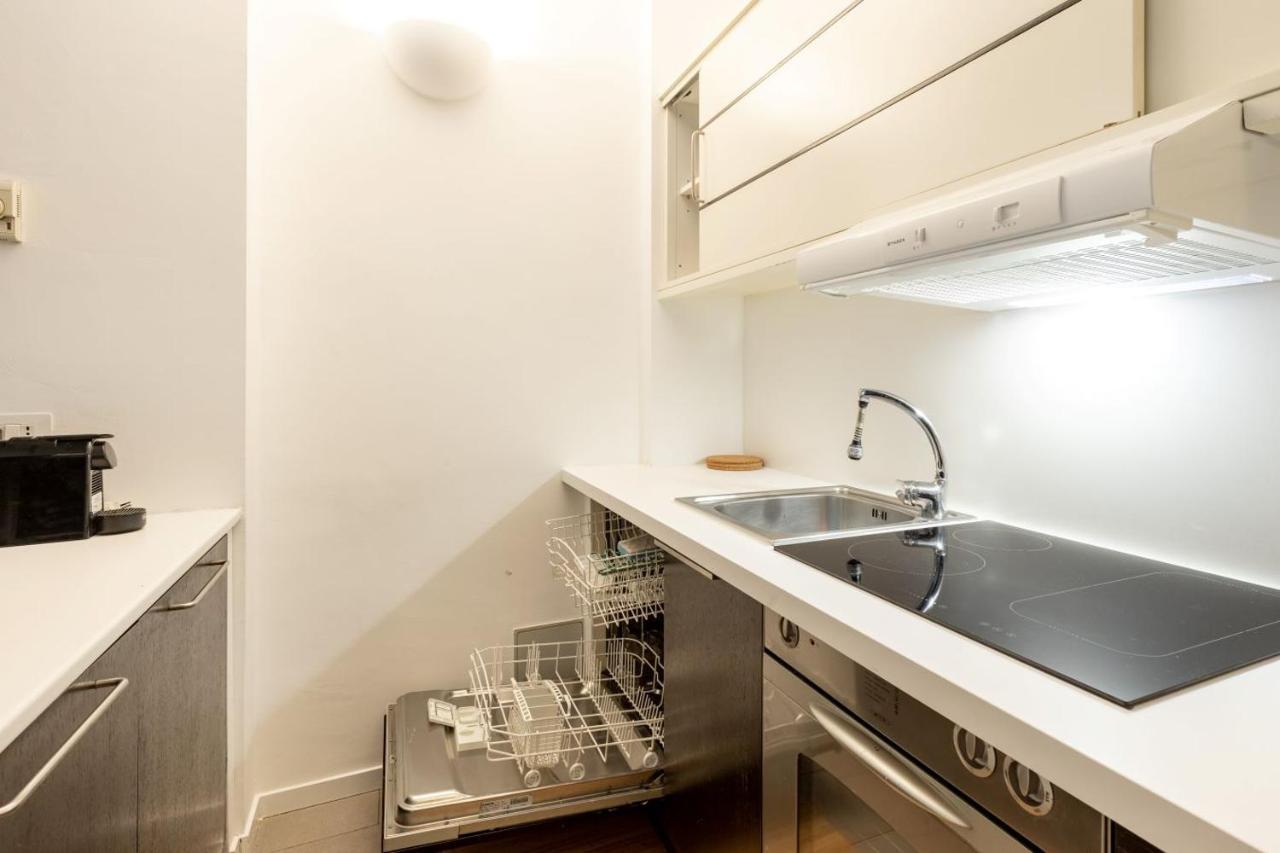Apartment In Brera-Fatebenefratelli-Porta Nuova-Milano 외부 사진