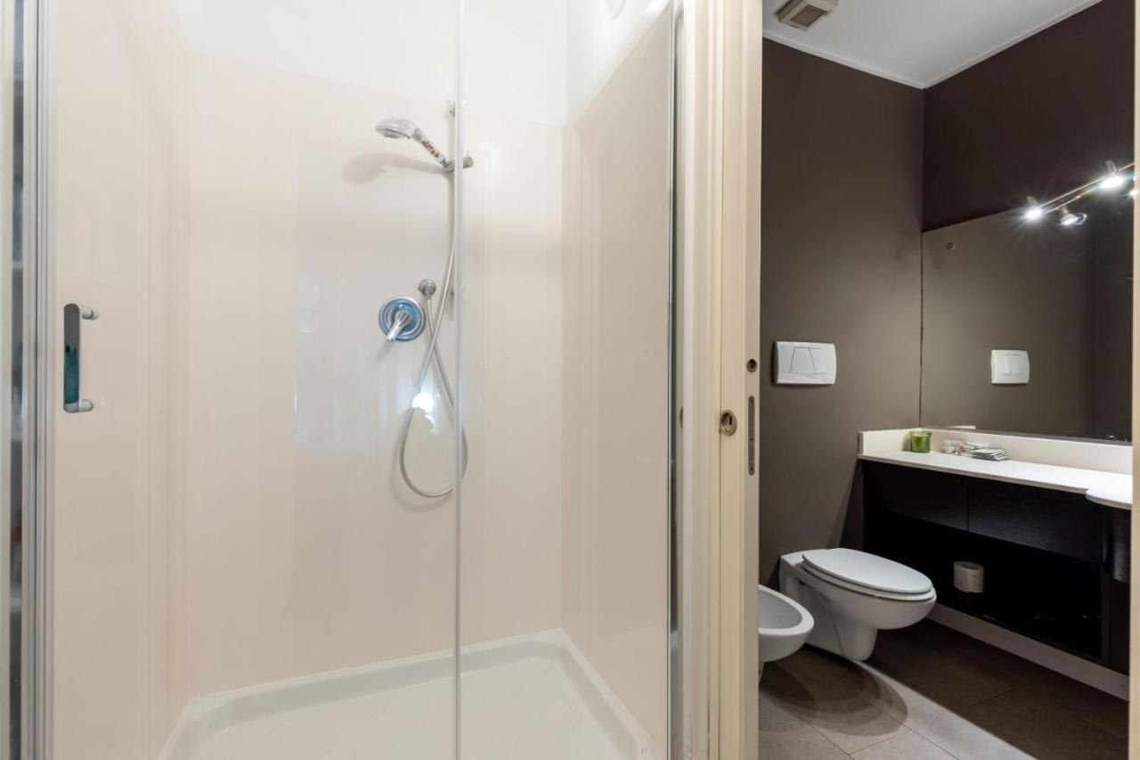 Apartment In Brera-Fatebenefratelli-Porta Nuova-Milano 외부 사진