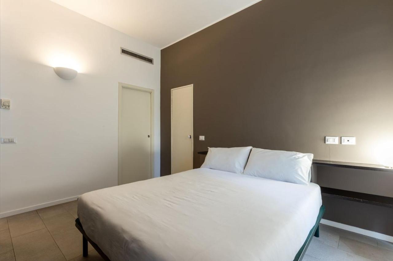 Apartment In Brera-Fatebenefratelli-Porta Nuova-Milano 외부 사진